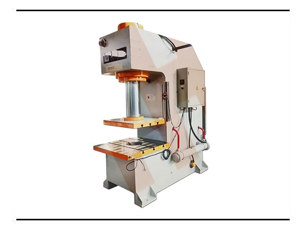 C Type Hydraulic Press Manufacturers in Vapi